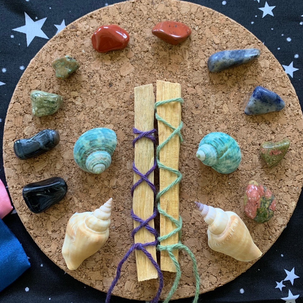 Palo Santo, Crystals & Sea Shells🐚 Friends Bundle